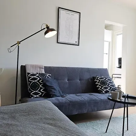 דירה A Bright And Cozy In Kupittaa *