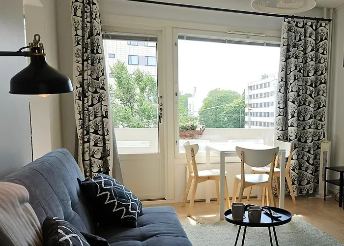 A Bright And Cozy In Kupittaa * טורקו